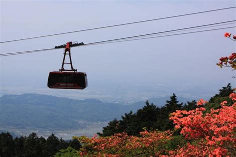 筑波山 ケーブルカー と 未来の都市交通の可能性